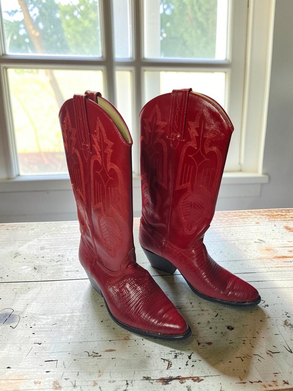Vintage 90s Dolcis Red Lizard Print Western Cowboy Boots – Women’s Size 8